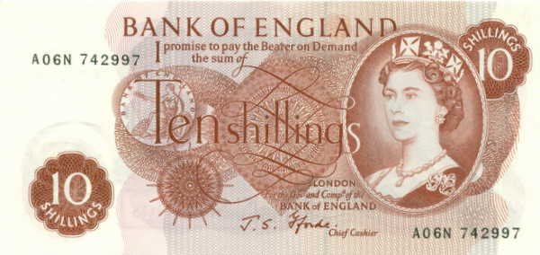 10 шиллингов Великобритании 1966-1970 годов p373c