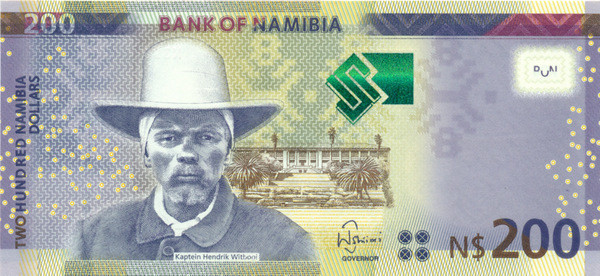 200 долларов Намибии 2012-2022 года р15